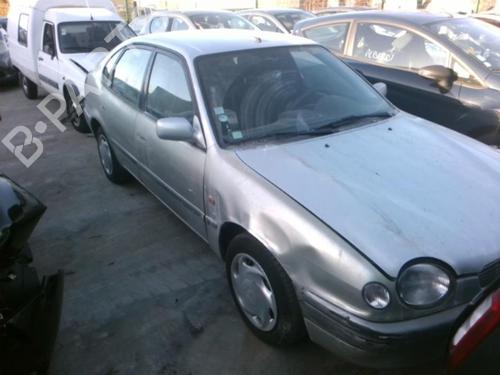 Brugte TOYOTA COROLLA Liftback (_E11_) 1.6 (AE111_, AE111R) 2526242