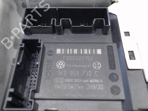 Front right window mechanism VW GOLF V (1K1) 1.9 TDI | BP25636253C23 