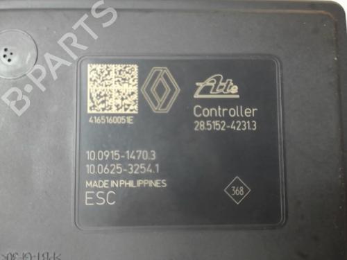 abs-pump-renault-megane-iv-hatchback-b9amn_-2015-25636686 main image