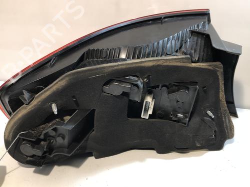 Right taillight PEUGEOT 407 (6D_) 2.0 HDi 135 (6DRHRH, 6DRHRE, 6DRHRG, 6DRHRJ) | BP29598093C35 