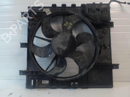 Used Radiator fan MERCEDES-BENZ VITO Van (W638) 108 CDI 2.2 (638.094) (82 hp) 25635800