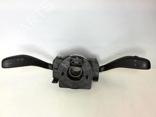 Used Steering column stalk VW POLO (9N_, 9A_) 1.2 12V (64 hp) 25644166