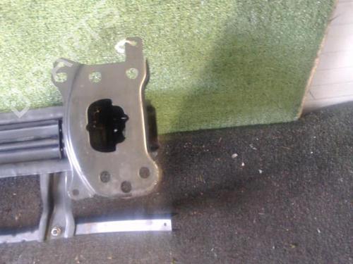 Used Front bumper reinforcement VW PASSAT B6 (3C2) 2.0 TDI 16V (140 hp) 25630852