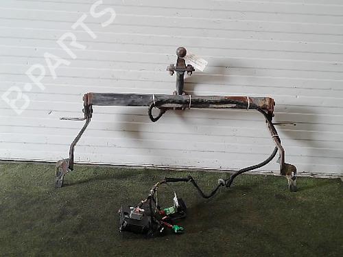 Used Tow ball/Mechanism Tow ball/Mechanism 37663570 37663570