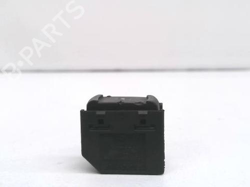 Used Right front window switch Right front window switch 39114885 39114885