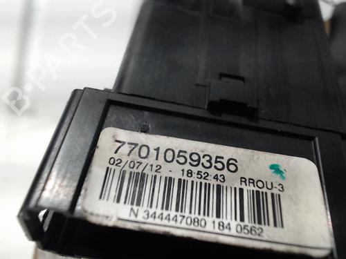 Used Switch Switch OPEL VIVARO A Bus (X83) 2.5 CDTI (F7, J7, A07) (146 hp) 30520061 30520061