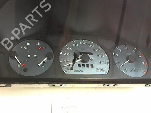 Used Instrument cluster FIAT PUNTO (176_) 60 1.2 (176AP, 176AR, 176AQ, 176BB) (60 hp) 25643550