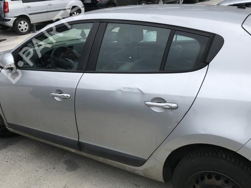 Right front door RENAULT MEGANE III Hatchback (BZ0/1_, B3_) 1.5 dCi | BP29271511C3 