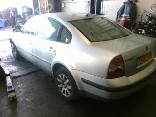 Left mirror VW PASSAT B5.5 (3B3) 1.9 TDI | BP25648679C26 