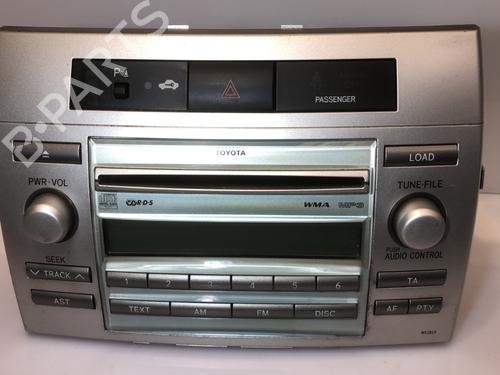 Used Radio TOYOTA COROLLA Verso (ZER_, ZZE12_, R1_) 2.2 D-4D (AUR10_, AUR10R) (136 hp) 28472192