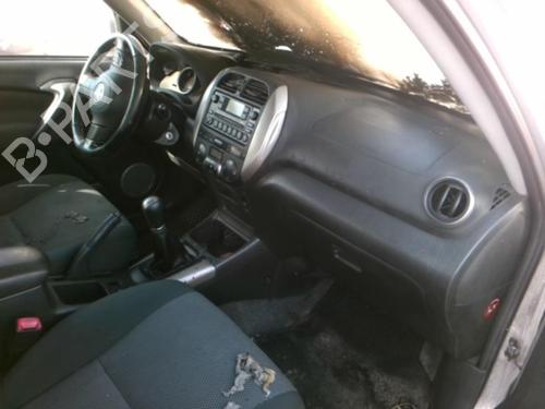 Switch TOYOTA RAV 4 II (_A2_) 2.0 D 4WD (CLA20_, CLA21_, CLA20R, CLA21R) | BP25646113I30 - Image 9