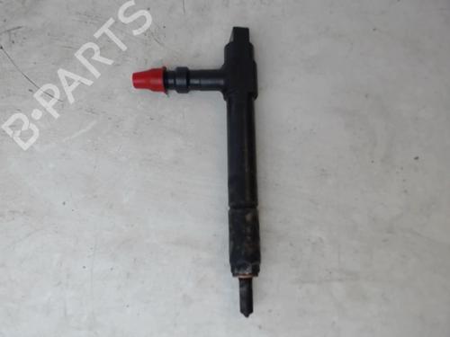Used Injector MAZDA PREMACY (CP) 2.0 TD (90 hp) 25636778