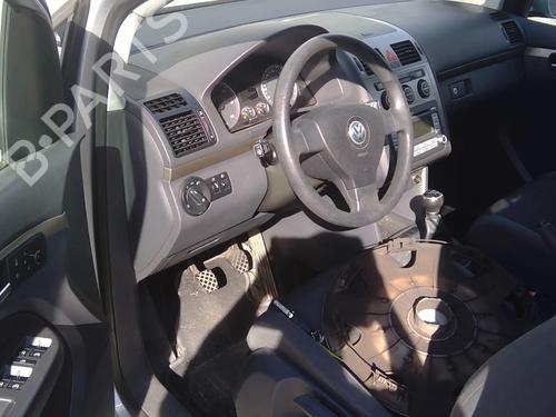 Left headlight VW TOURAN (1T1, 1T2) 1.9 TDI | BP25635279C28 