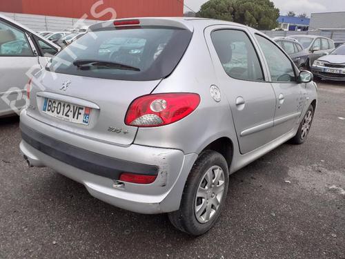 Left taillight PEUGEOT 206+ (2L_, 2M_) 1.4 HDi eco 70 | BP25645723C34 