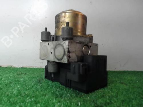Used ABS pump MITSUBISHI L200 (K7_T, K6_T, K5_T) 2.5 TD 4WD (K74T) (115 hp) 25630499
