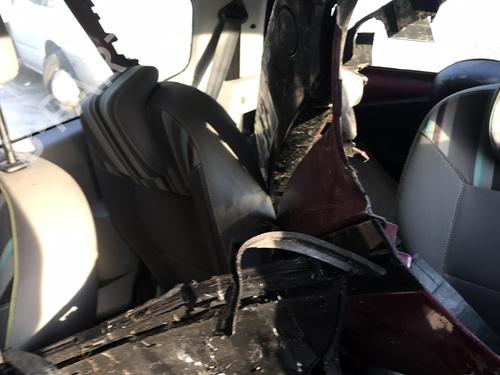 Left front steering knuckle RENAULT TWINGO II (CN0_) 1.5 dCi 90 | BP25647737M25  - Image 19