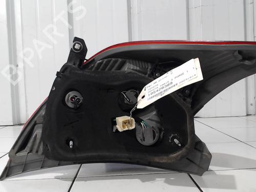 Used Right taillight Right taillight TOYOTA YARIS (_P13_) 1.3 (NSP130_, NSP130) (99 hp) 27679697 27679697