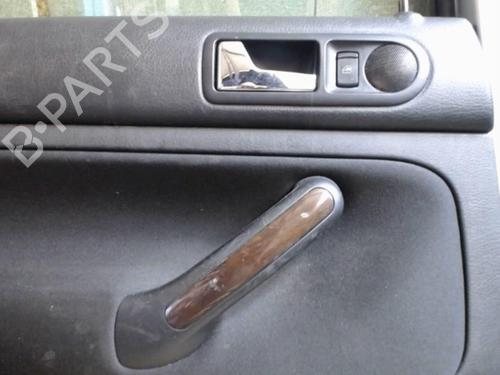 Dør venstre bagtil Dør venstre bagtil VW BORA Variant (1J6) 1.9 TDI (130 hp) 25636697 25636697