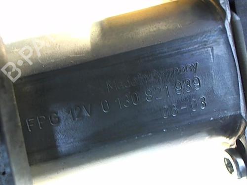 Front right window mechanism FORD FIESTA V (JH_, JD_) 1.4 TDCi | BP25646683C23 