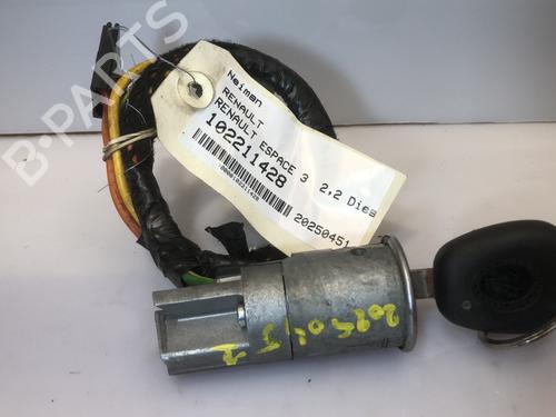 Used Ignition barrel RENAULT ESPACE III (JE0_) 2.2 dCi (JE0K) (130 hp) 28472179
