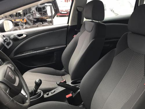Front left seatbelt SEAT LEON (1P1) 1.6 TDI | BP25632598I26  - Image 13