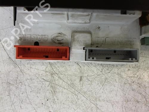 Display monitor RENAULT LAGUNA II Grandtour (KG0/1_) 1.9 dCi (KG0G) | BP25643942C48 