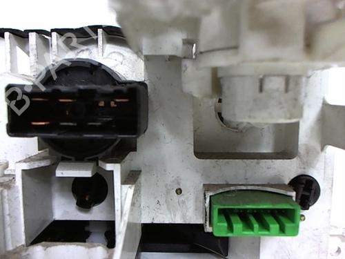 Used Climate control Climate control SUZUKI IGNIS II (MH) 1.3 DDiS (RM413D) (70 hp) 25640990 25640990