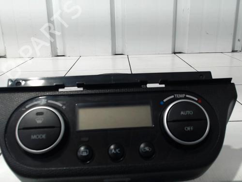 Commande Chauffage SUZUKI SWIFT III (MZ, EZ) 1.3 DDiS (RS413D) (75 hp) 29567313