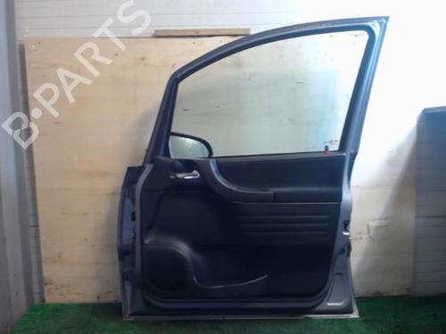Dør høyre foran OPEL ZAFIRA A MPV (T98) 2.2 DTI 16V (F75) (125 hp) 25639692
