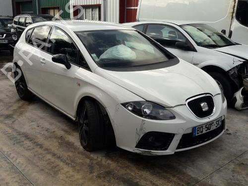 Left mirror SEAT LEON (1P1) 2.0 TDI | BP25645080C26 