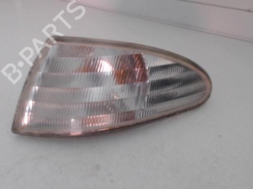 Used Left front indicator FORD MONDEO I Turnier (BNP) 1.8 TD (88 hp) 25646141