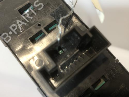 Used Switch Switch SEAT ARONA (KJ7, KJP) 1.6 TDI (115 hp) 28451007 28451007