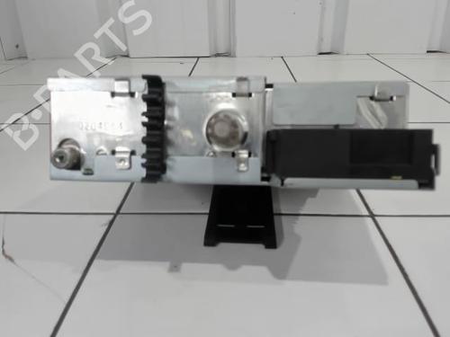 Used Radio RENAULT CLIO II (BB_, CB_) 1.5 dCi (B/CB3M) (64 hp) 25631001