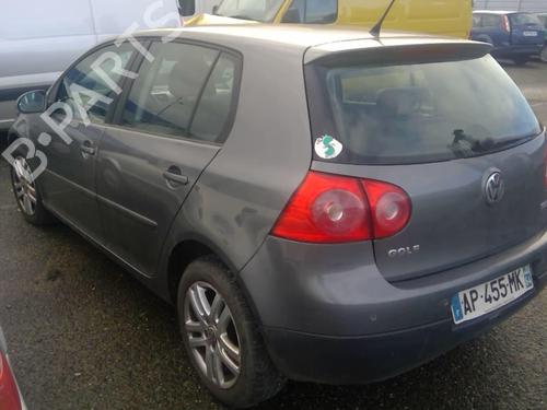 Left taillight VW GOLF V (1K1) 1.9 TDI | BP25639787C34 