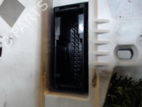 Used Instrument cluster Instrument cluster MINI MINI (R50, R53) One D (75 hp) 25639732 25639732