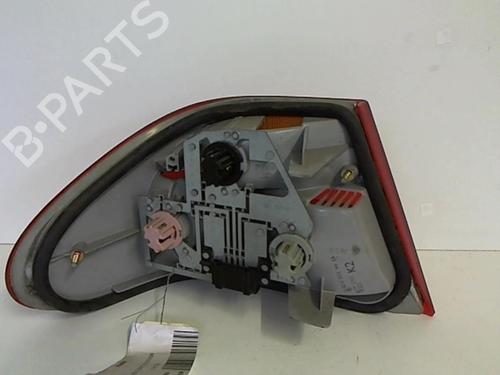 Used Right taillight Right taillight MERCEDES-BENZ E-CLASS (W210) E 240 (210.061) (170 hp) 25637758 25637758