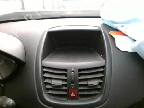 Used Display monitor Display monitor PEUGEOT 207 (WA_, WC_) 1.4 HDi (68 hp) 25628023 25628023