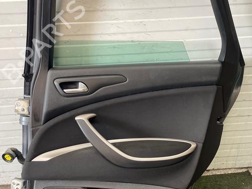 Dør højre bagtil Dør højre bagtil CITROËN C5 III Break (RW_) 2.0 HDi 165 (163 hp) 39932148 39932148