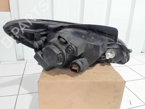Used Left headlight Left headlight HYUNDAI GETZ (TB) 1.1 (67 hp) 25647958 25647958
