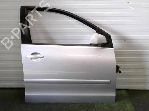 Porta frente direita Porta frente direita VW POLO IV (9N_, 9A_) 1.4 TDI (70 hp) 33850240 33850240
