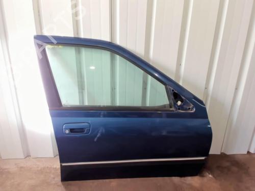 Used Right front door Right front door 25639727 25639727