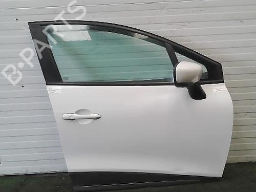 Used Right front door Right front door 38312567 38312567