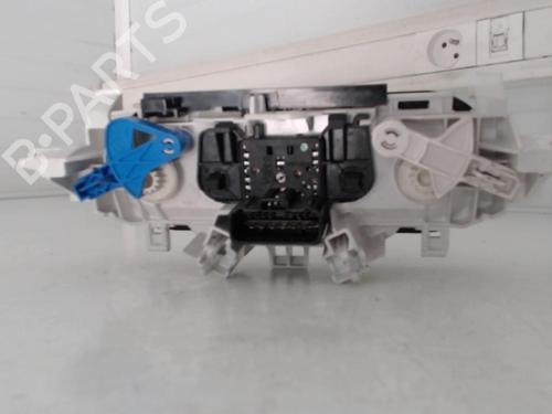 Used Climate control Climate control RENAULT TWINGO II (CN0_) 1.5 dCi (CN0E) (64 hp) 25640491 25640491