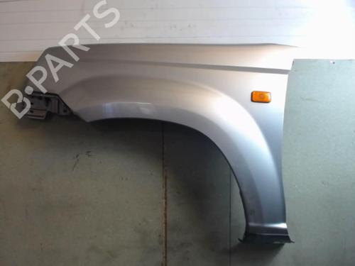 Used Left front fenders NISSAN X-TRAIL I (T30) 2.2 Di 4x4 (114 hp) 25640104