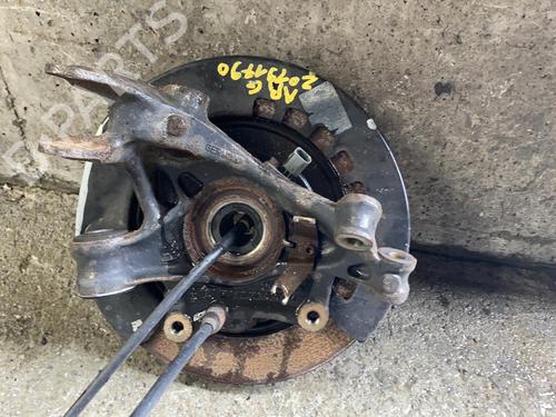 Left rear steering knuckle VW TOUAREG (7LA, 7L6, 7L7) 3.0 V6 TDI | BP25639663M27 