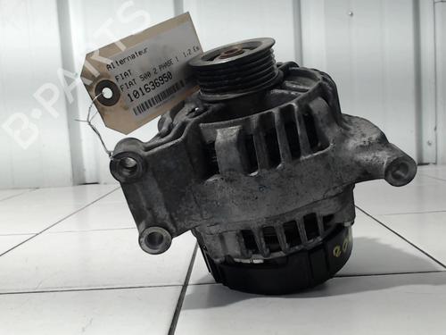 Used Alternator FIAT 500 (312_) 1.2 (312AXA1A) (69 hp) 31602272