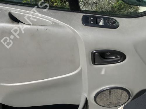 Right headlight RENAULT TRAFIC II Van (FL) 2.0 dCi 115 (FL01, FL0U, FL00, FL0H, FL0M) | BP25636457C29 - Image 15