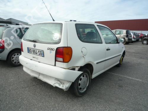 Right front indicator VW POLO III (6N1) 75 1.6 | BP25641486C33 