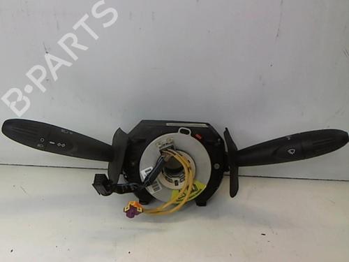 Used Steering column stalk FIAT 500 (312_) 1.4 (312AXC1B, 312CXC1B) (100 hp) 25636964