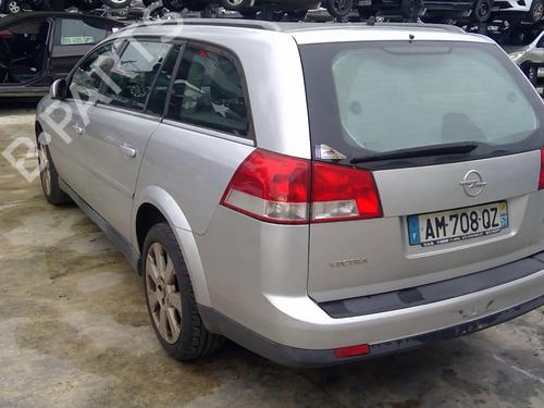 Left taillight OPEL VECTRA C Estate (Z02) 1.9 CDTI (F35) | BP25645066C34 